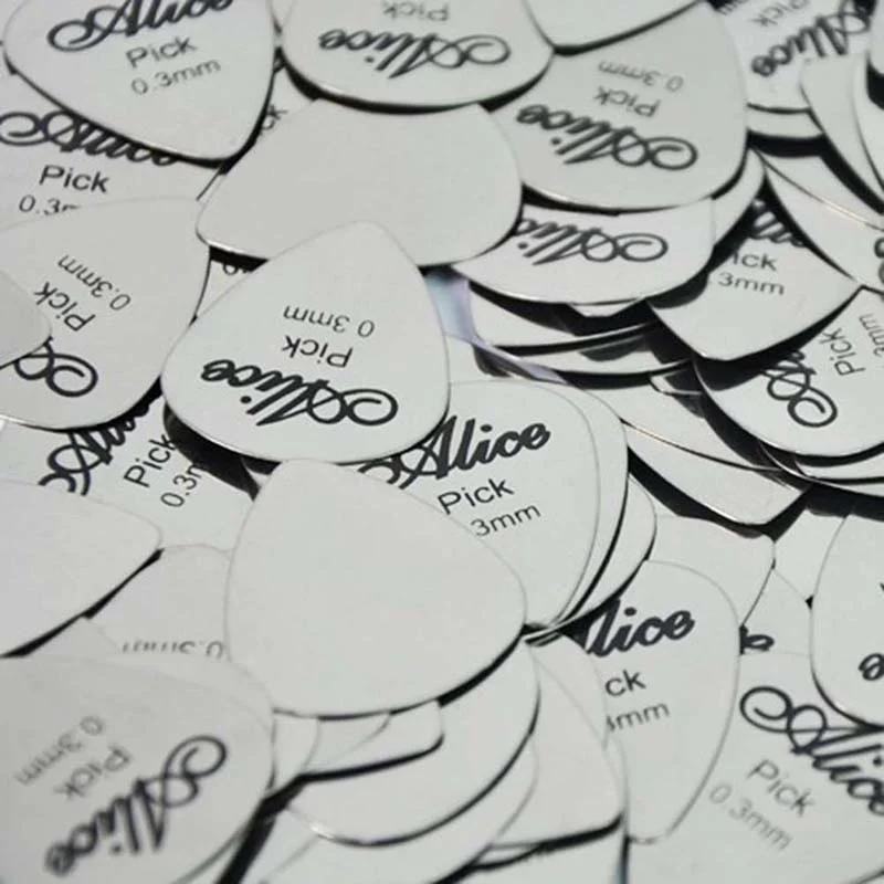 Description Picture 4 of item5Pcs10Pcs Metal Guitar Pick 0.3mm Thin Durable Silver Color Professional Bass Ukelele Guitar Picks Guitar Amplifier Bass Guitar