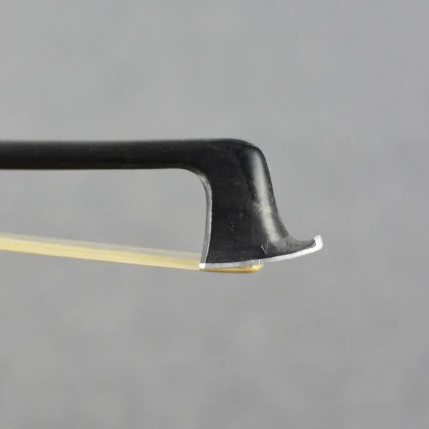 Slide c6519332025d4e52b4db5099fc929fe3