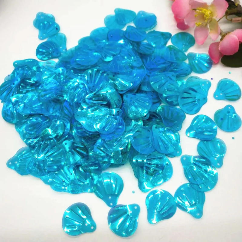 Description Picture 2 of item400pcs 18mm Large Shell Sequins Loose Flake for Crafts Sewing DIY Patch Accessories Transparent Blue AB