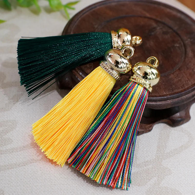 Description Picture 5 of item5pcs 5cm Gold Cap Tassel Jewelry Curtain Garment Decor Accessory DIY Key Chain Cellphone Bag Fringe Trim Tassels Straps Pendant