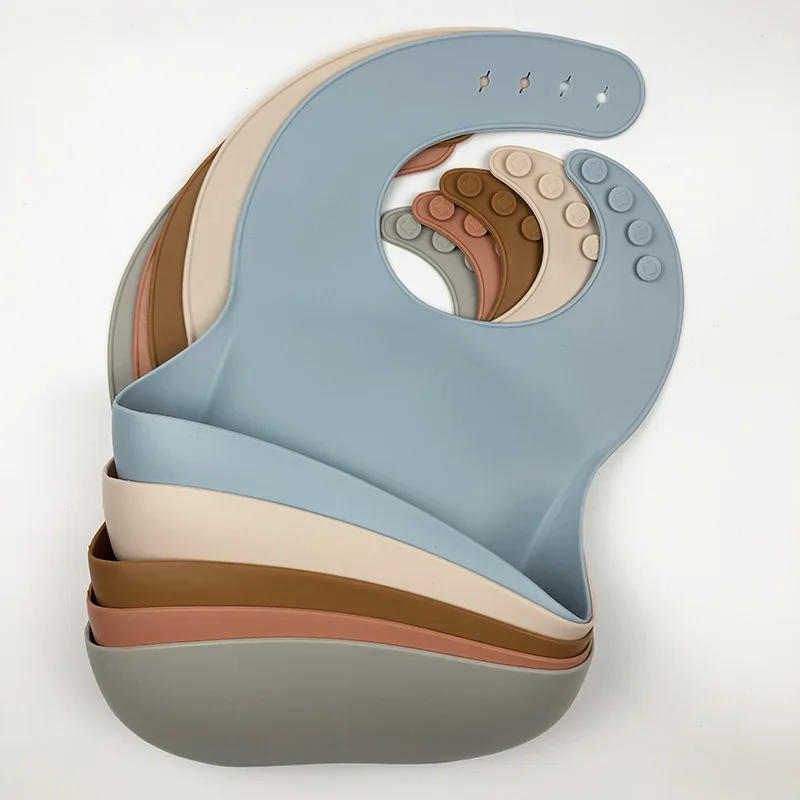 Description Picture 2 of itemFashionable silicon Baby Bib Waterproof Infant Bibs Newborn Feeding Cloth Toddle Boys Girls Adjustable Different Styles of Bibs