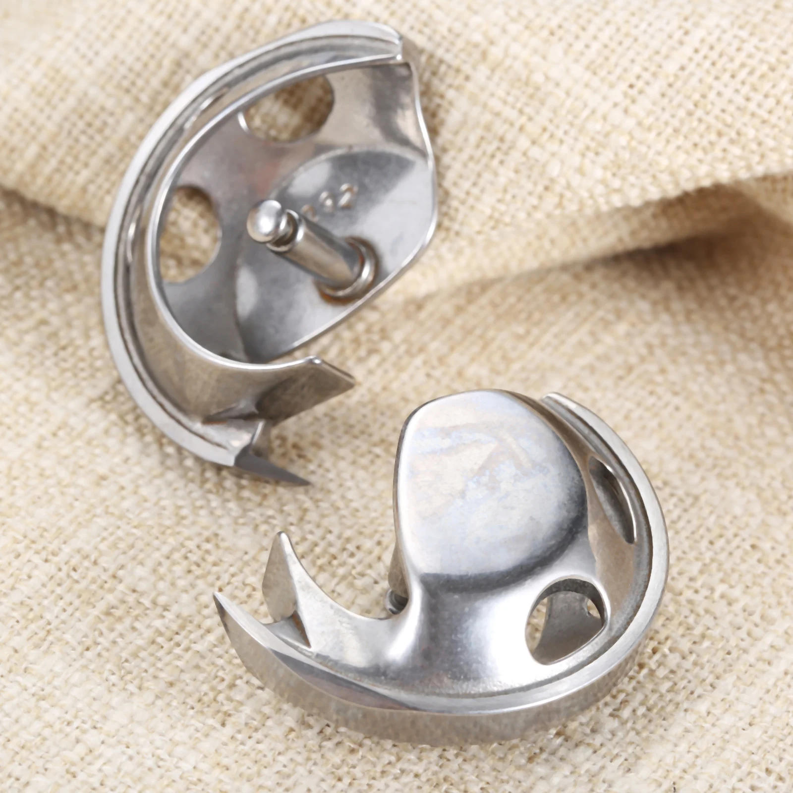 Description Picture 6 of item1Pc Steel Household Sewing Machine Shuttle Hook for Singer 15-75,15-88,15-89,15-90,15-91,15-125,15-126,15C203,15K88,15K91,191K11