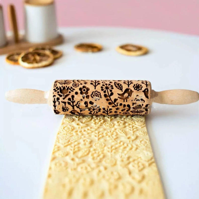 Description Picture 5 of itemFlower Print Christmas Rolling Pin Bird Print Pattern Rolling Pin Wooden Thanksgiving Pastry Tools Deep Engraving Cookies Tool