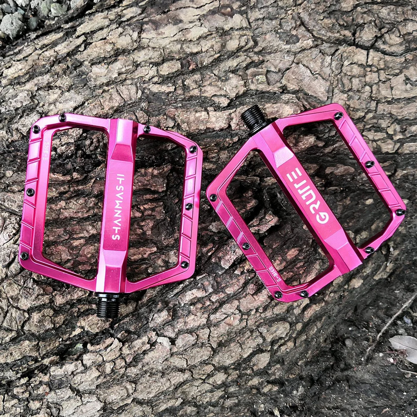 Slide 0f08b0a99bf24619b2e7dee902240990