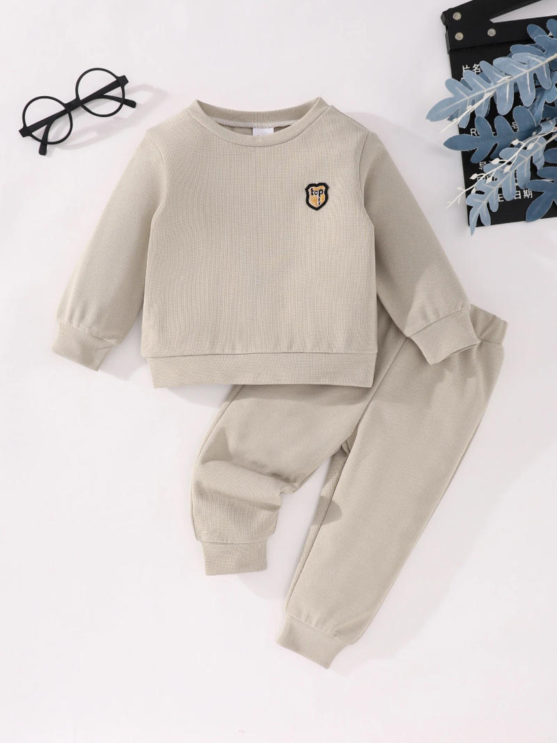 Description Picture 2 of itemA New Spring And Autumn Children's Hoodie Waffle Set For Boys A Casual Long-Sleeved And Long-Pants 2-Piece Set