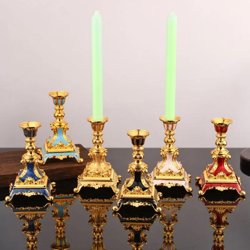 Description Picture 5 of itemVintage Metal Single Head Candle Candlestick Decor High-End Restaurant Hotel Decorations Vintage Photo Props Home Decor