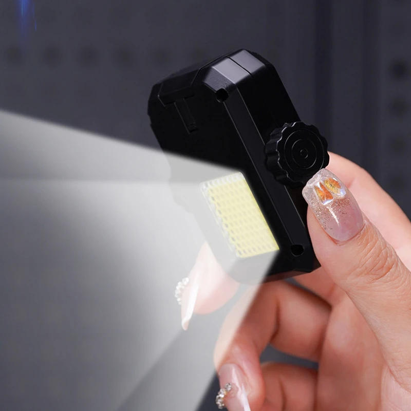 Description Picture 5 of itemHigh-end Gyro Black Technology Mecha Style Lighter Creative Double Arc Charging Lighting Lighter Windproof Men's Gift