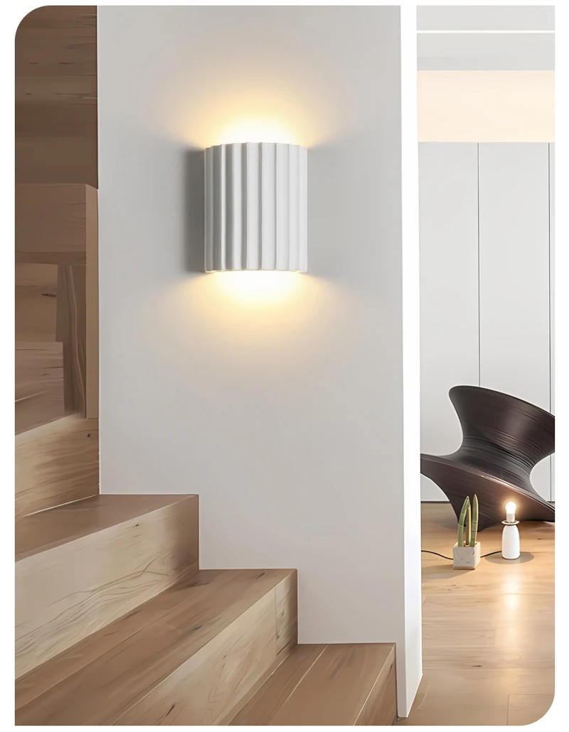 Description Picture 4 of itemWall lamp, bedroom creative bedside lamp, master bedroom high-end wall lamp, hallway lamp, living room wall lamp