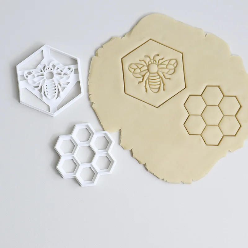 Description Picture 2 of itemHoneycomb Cookie Cutter Insect Honeybee Pattern Fondant Biscuit Embosser Mold Gingerbread Craft DIY Fondant Cake Decorating Tool