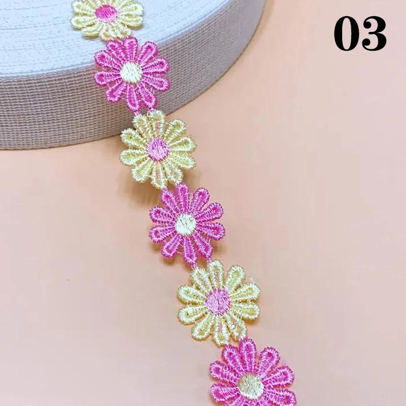 Description Picture 5 of item1Yard 25mm Daisy Flower Lace Trim Fabric Embroidered Ribbon DIY Craft Decoration Sewing Patchwork Material Supplies