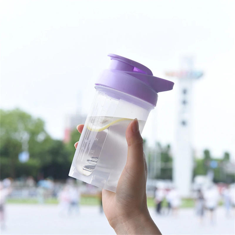 Description Picture 3 of item300ml Portable Protein Powder Shaker Bottle Leak Proof Water Bottle for Gym Fitness Training Sport Shaker Mixing Cup Sports Mug
