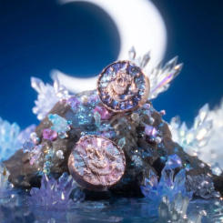 Flower Knows Moonlight Mermaid Series Pressed Setting Powder Matte Soft Focus Oil Control Waterproof Women Beauty Face Makeup