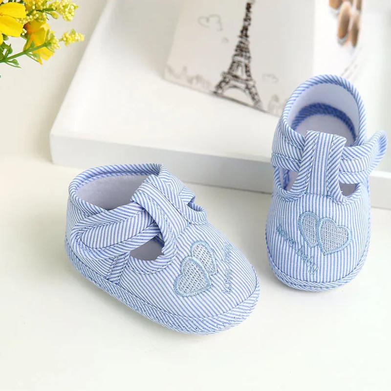 Description Picture 3 of itemSole Sneakers Shoes Kids Boys Girl Solid Color Striped Heart-Shaped Embroidery Print Round Head Shoes For Newborns Walking