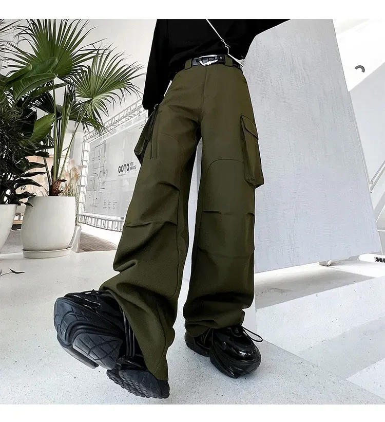 Description Picture 4 of item2023Pocket Street Multi Pleated High Fashion Zipper Men Casual Loose Cargo Pants Male Streetwear Outdoor Cityboy Overalls
