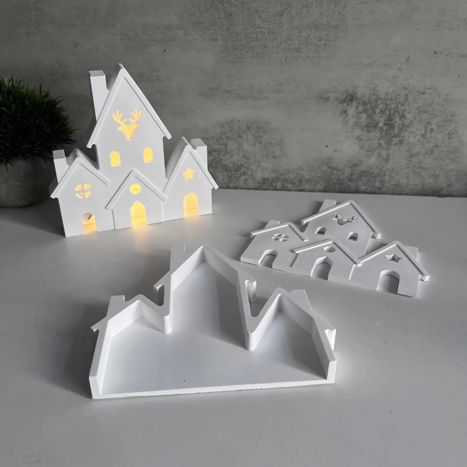 Description Picture 4 of itemChristmas Series Castle Silicone Mold Atmosphere Lamp Decoration Mold Drip Glue Mold Castle Set Candle Atmosphere Lamp Mould