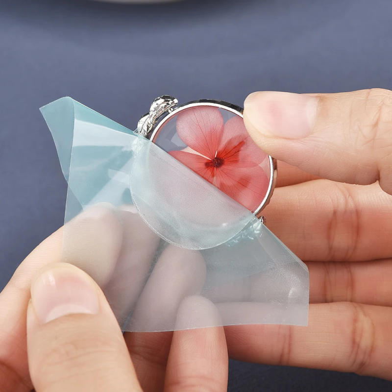 Description Picture 6 of itemHard UV Resin Glue Clear Ultraviolet Curing Quick Drying Epoxy Resin UV Glue DIY Jewelry Making Tools Resin Mold Gel Hardener