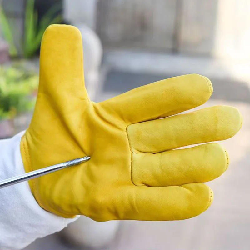 Description Picture 3 of item1Pair Soft Hand, Straight Thumb Beekeeper Beekeeping Bee Keeping Gloves Goatskin With Vented Long Sleeves