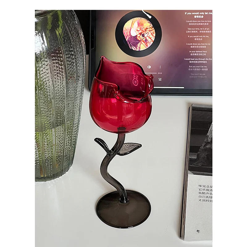 Description Picture 5 of itemFrench Romantic Transparent Rose Glass with Transparent Leaf Cocktail Glass Valentine's Wedding Table Decoration Gift Wine Cup