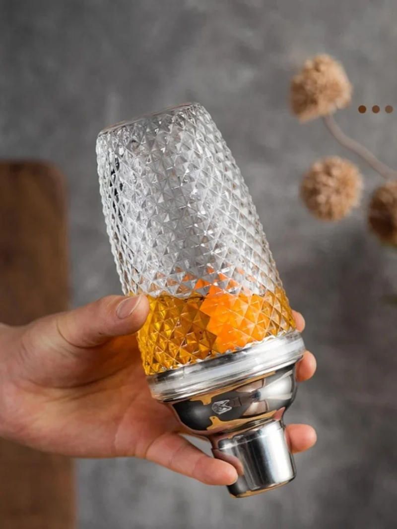 Description Picture 3 of itemLuxury Glass Cocktail Shaker Martini Mocktail Making Set with Leakproof Metallic Steel Lid Strainer for Home Use Bar Cart Gadget