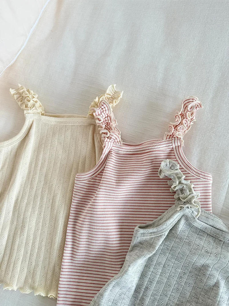 Description Picture 3 of item2025 Summer New Sweet Girls Sling Vest Baby Sleeveless T Shirts Girls Cotton Breathable Vest Infant Tee Children Clothes