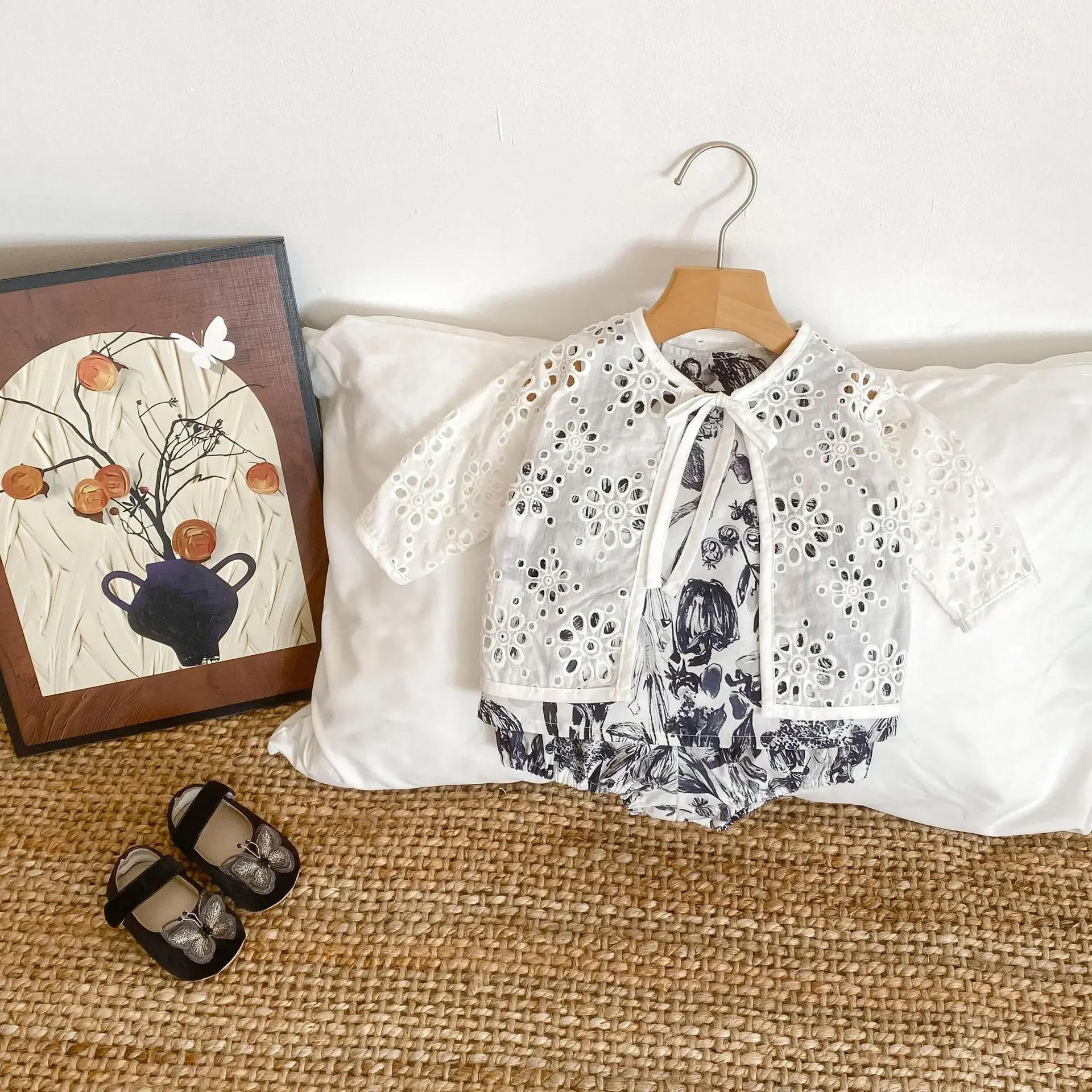 Description Picture 6 of itemChildren's Summer Set 2025 New Item for Young Girls' Baby Clothes, Pure Cotton Printed Top+bread Pants 2-piece Set