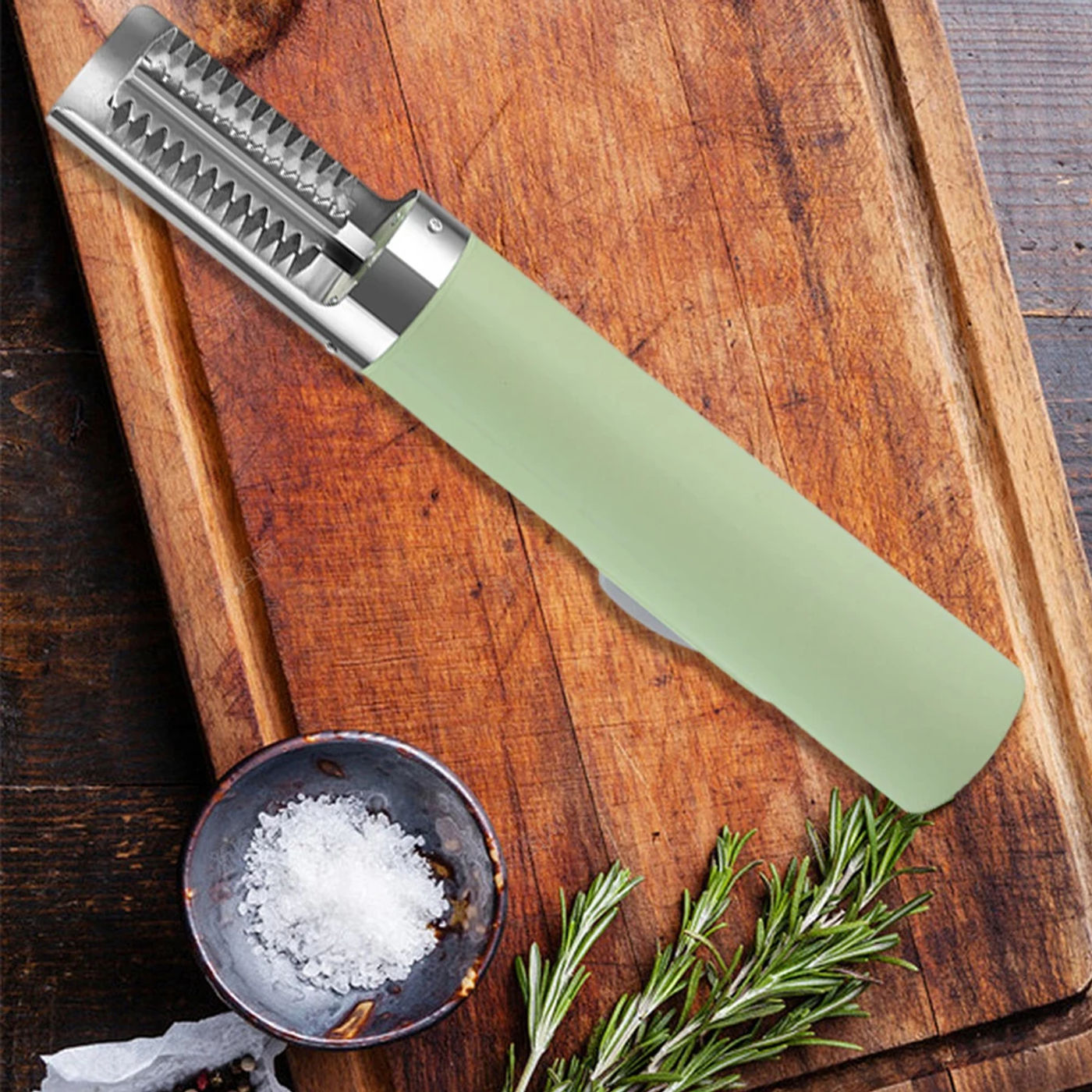 Description Picture 6 of itemWaterproof Fishing Scale Seafood Cleaner Brush Tool Cordless Fish Cleaner Scraper Fish Scaler Remover Electric Fish Scaler Tool