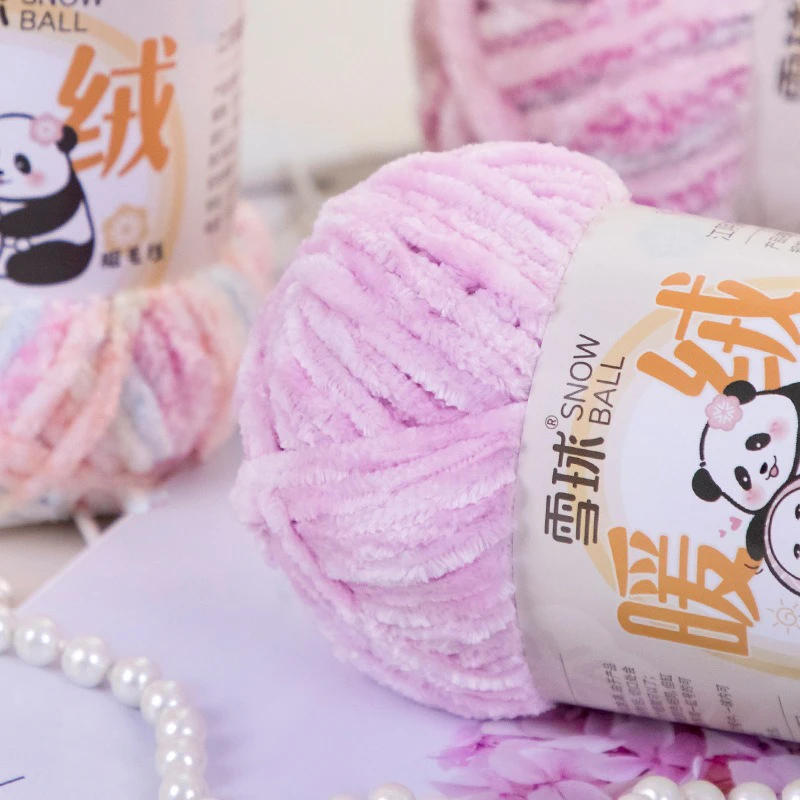 Description Picture 5 of item100g/Roll Chenille Yarn Thick Warm Velvet Yarn for DIY Scarf Sweater Fleece Chenille Handmade Knitting&Crocheting Thread