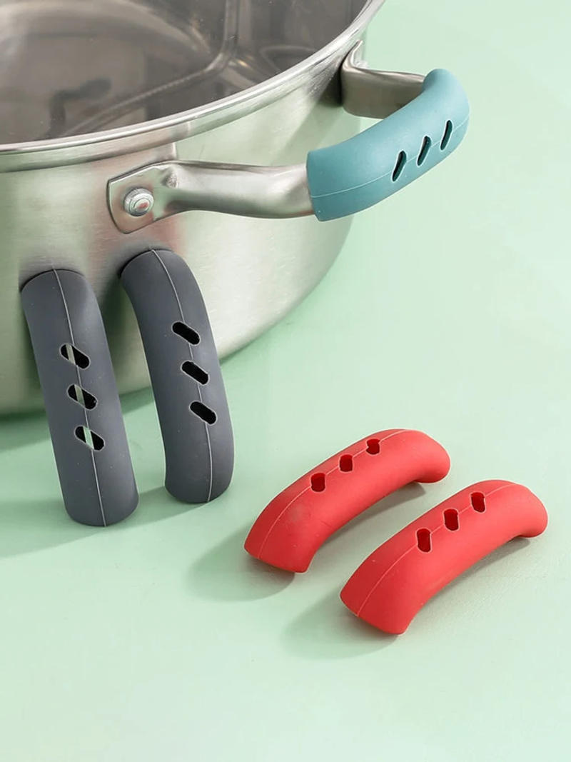 Description Picture 6 of item2PCS Silicone Pan Handle Anti-Ironing Sleeve Iron Pan Wok Ears Anti-Ironing Handle Sleeve Heat-Resistant
