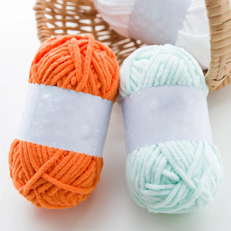 Description Picture 4 of item2pcsX50g Thick Velvet Yarn Handmade DIY Knitting Yarn Line Scarf Hat Soft Chenille Yarn Knit