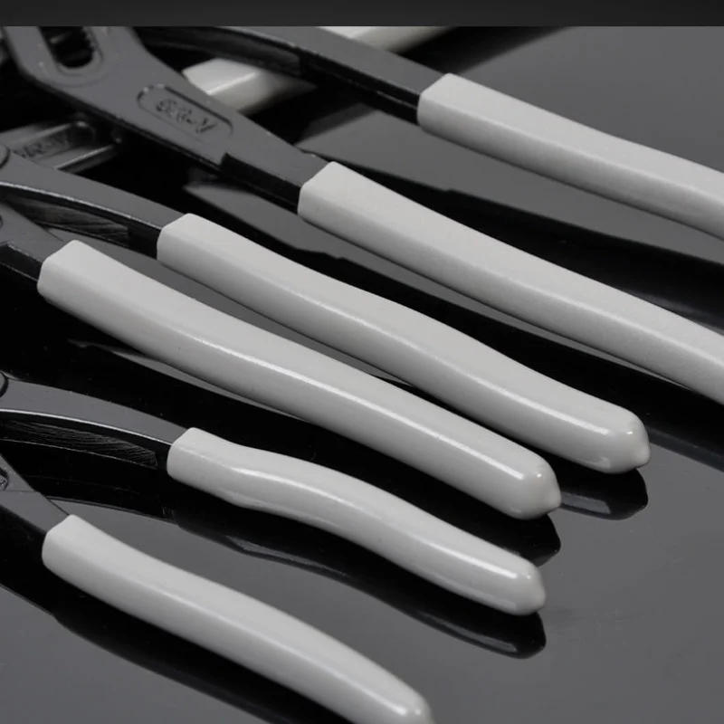 Description Picture 5 of itemWater Pump Pliers Quick-Release Plumbing Pliers Pipe Wrench Adjustable Water Pipe Clamp Pliers Household Hand Tools Multi-functi