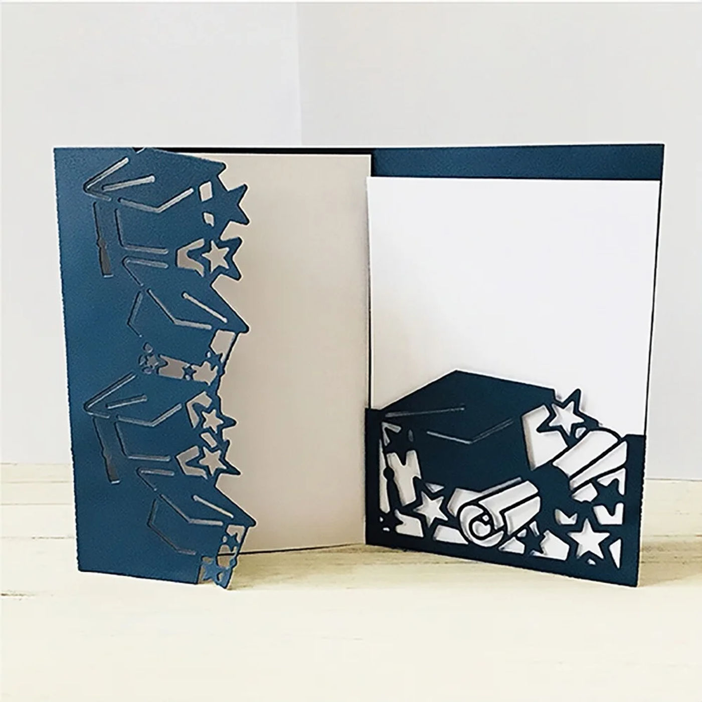 Description Picture 2 of itemGraduation Season Greeting Card Decoration Metal cutting tool mold DIY Crafts Scrapbook Paper knife process