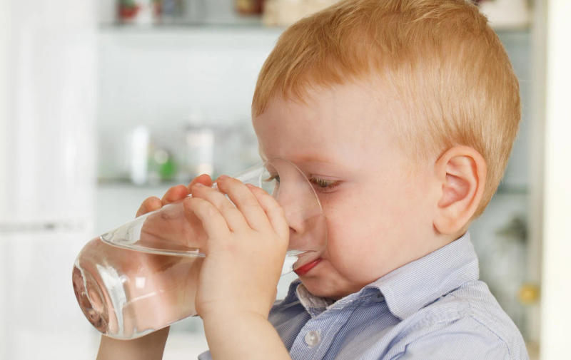 Description Picture 3 of item1.8L 304 Stainless Steel Electric Kettle 1500W Household Kitchen Quick Heating Electric Boiling Tea Pot Sonifer