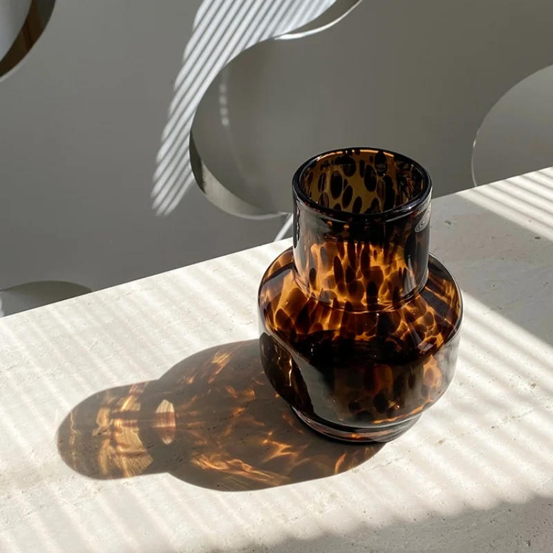 Description Picture 5 of itemTortoiseshell Glass Vase Vintage Leopard Print Plant Flower Pot Floral Arrangement Display Crafts Home Decoration Accessories