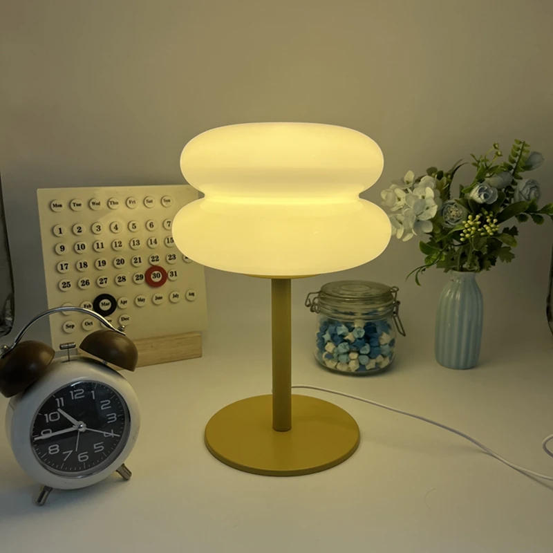 Description Picture 3 of itemLtalian Designer Bedroom Decoration Glass Egg Night Light Bedside Table Lamp Lights for Room Home Interior Decoration Led Desk