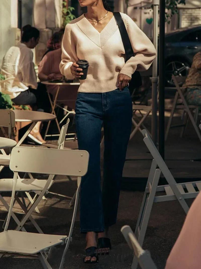 Description Picture 6 of itemFashion Sweater Women 2024 Autumn New Vintage Oversize Sweaters Soft Comfort Knitted Pullover Korean V-neck Long Sleeve Tops