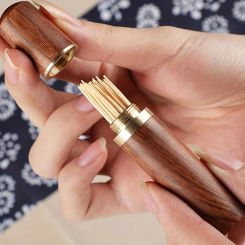 Portable Wood Toothpick Holder Container Living Room Mini Toothpick Storage Box Pocket Tooth Pick Dispenser Bucket Needle Case