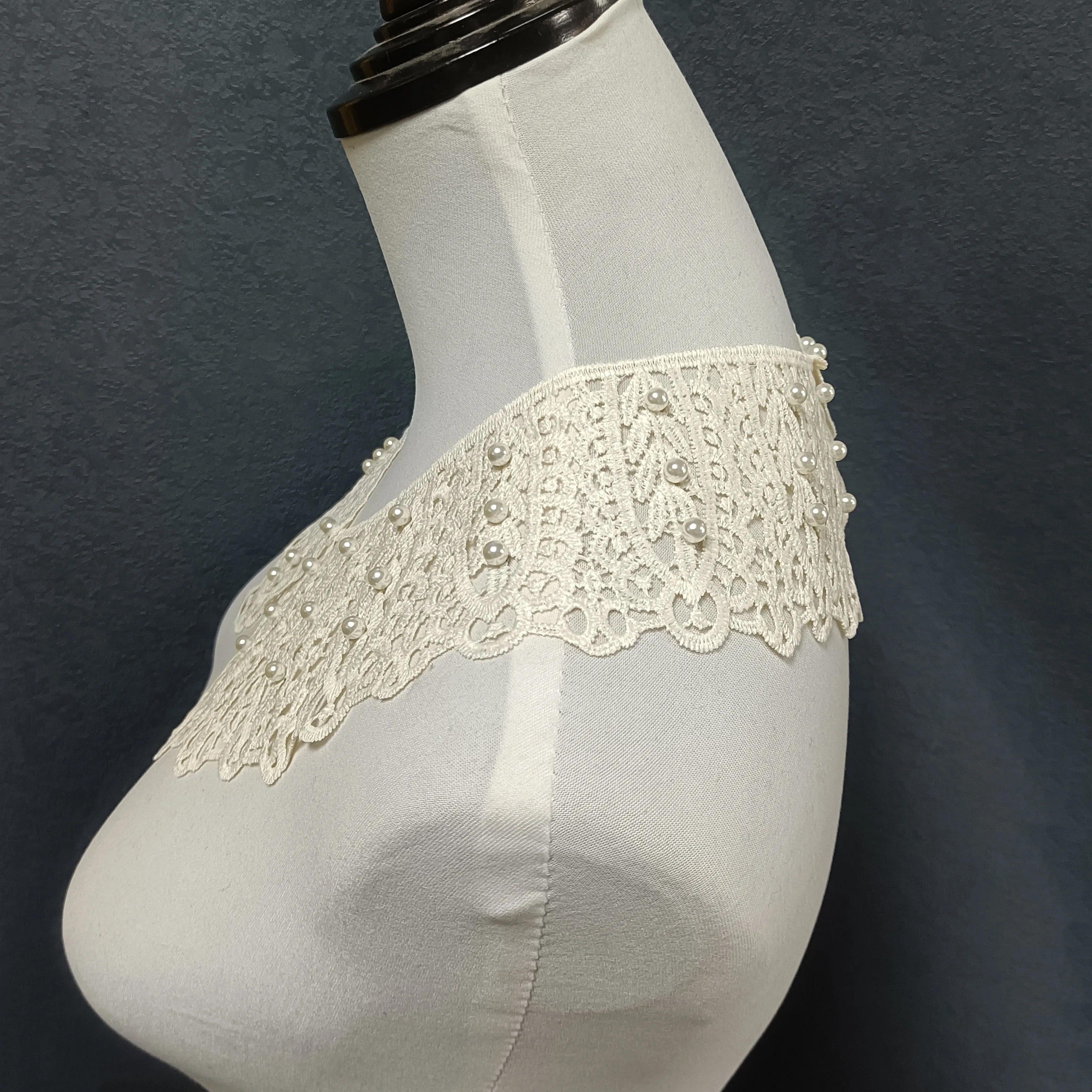 Description Picture 4 of itemWholesale sales of 1-10 piece fashion hollow embroidered nail beads DIY Shredded milk Button shawl decorative accessories