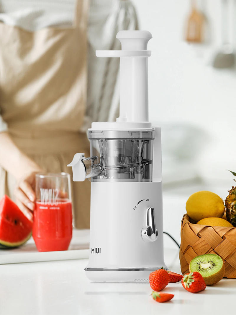 Description Picture 2 of itemMini Slow Juicer Portable Electric Juice Extractor Lemon Fruit Juice Maker Blender Easy Clean Can Make Ice Cream  Mini-Pro