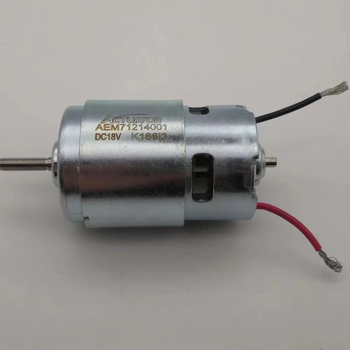 Description Picture 3 of item18V 120W 755 DC Motor Universal Motor Replacement Parts for Lawn Mower, Rechargeable Lawn Mower Replaces Motors