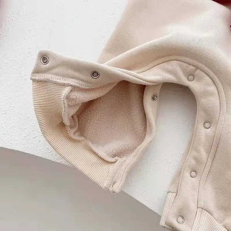 Description Picture 4 of itemKorean Baby Clothing Newborn Fleece Jumpsuit Autumn and Winter Baby Warm Clothes Girls Bow Sweet Cute Long Rompers