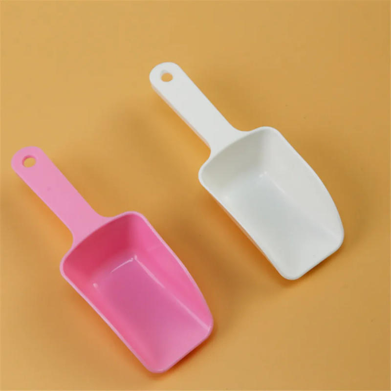 Description Picture 2 of itemMulti-Purpose Plastic Kitchen Ice Scoops Bar Scoop for Canisters Flour Powders Dry Foods Candy Pop Corn Coffee Beans