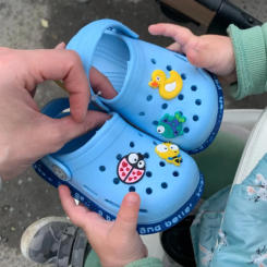 Kids Summer Cartoon Cave Hole Sandals Children Garden Beach Slippers Sandals Non-Slip Soft Soled Quick Drying Baby Girls Shoes