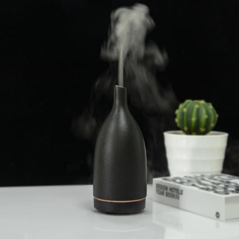 Description Picture 6 of itemCeramic Aromatherapy Machine Ultrasonic Humidifier USB Colorful Lamp Essential Oil Vase Humidifier Aromatherapy Machine 100ml