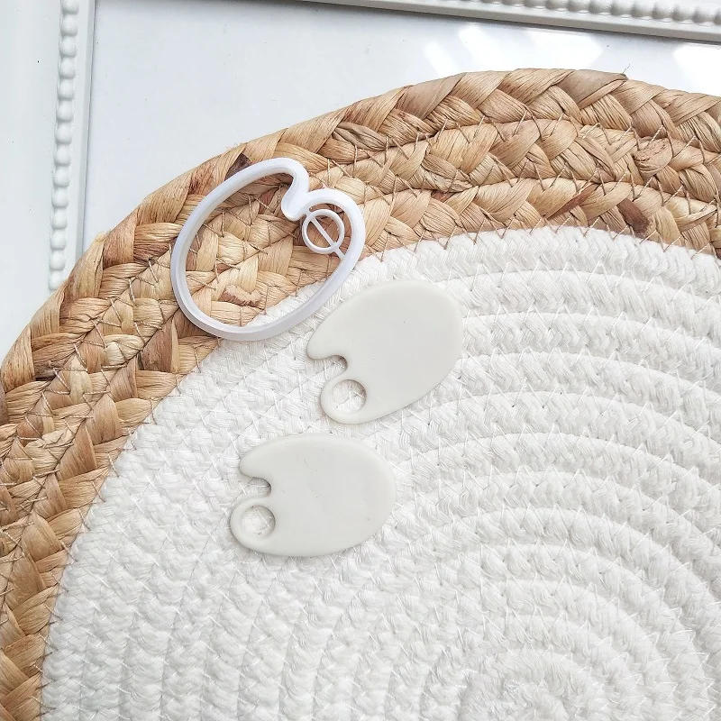 Description Picture 4 of itemMini Polymer Clay Earrings Polymer Clay Making Mold Oil Painting Board Pendant Jewelry Modeling Embossing Tool DIY Clay Cutter