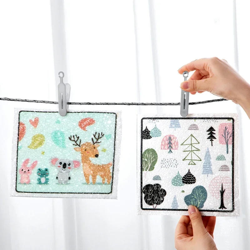 Description Picture 3 of itemNon-stick Cartoon Wood Pulp Cotton Magic Sponge Compressed Magic Wipes Dish Cloths Absorbent Cleaning Sponges Kitchen Tools