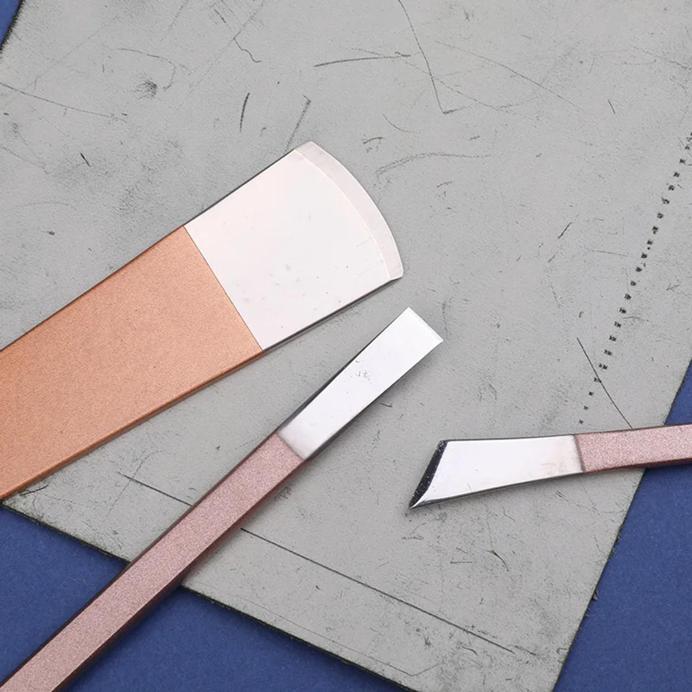 Slide c5a4d1e9407449938873a393547e23bb