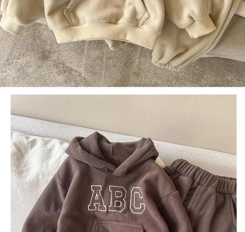 Description Picture 5 of item2025 Winter New Baby Long Sleeve Warm Clothes Set Children Fleece Sweatshirt + Pants 2pcs Suit Plus Velvet Thick Toddler Outfits