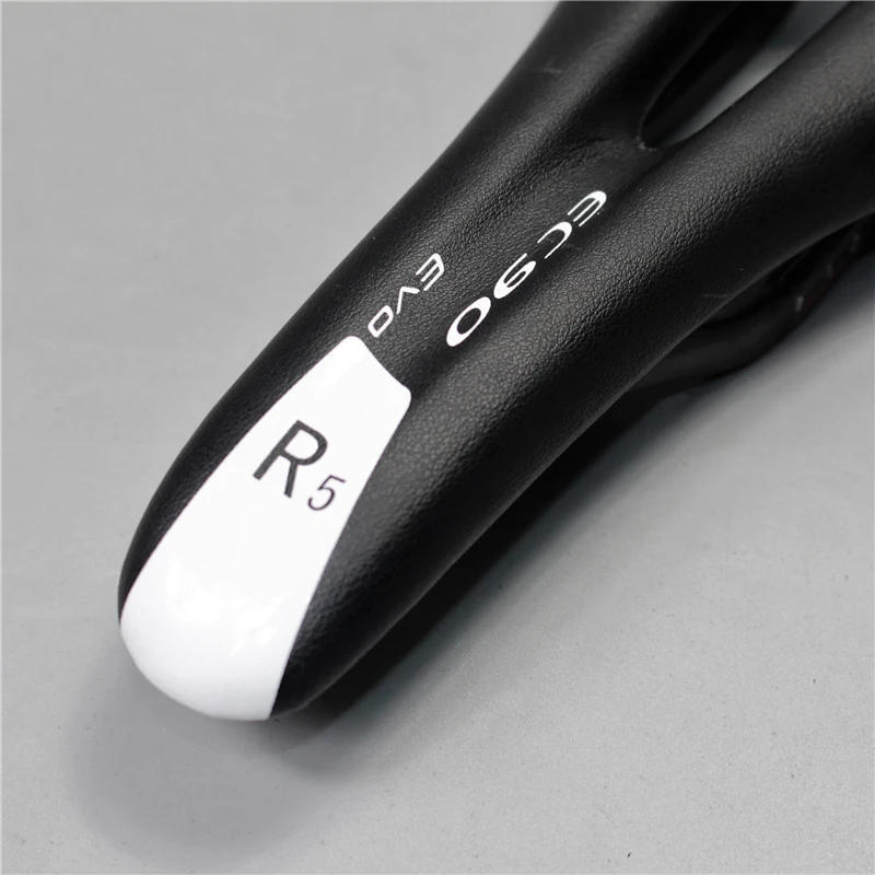 Description Picture 5 of itemCarbon Fiber Mountain Bike Road Bicycle Saddle Hollow Breathable Seat Cushion Bikes Accessories Outdoor Riding 7MM Rail