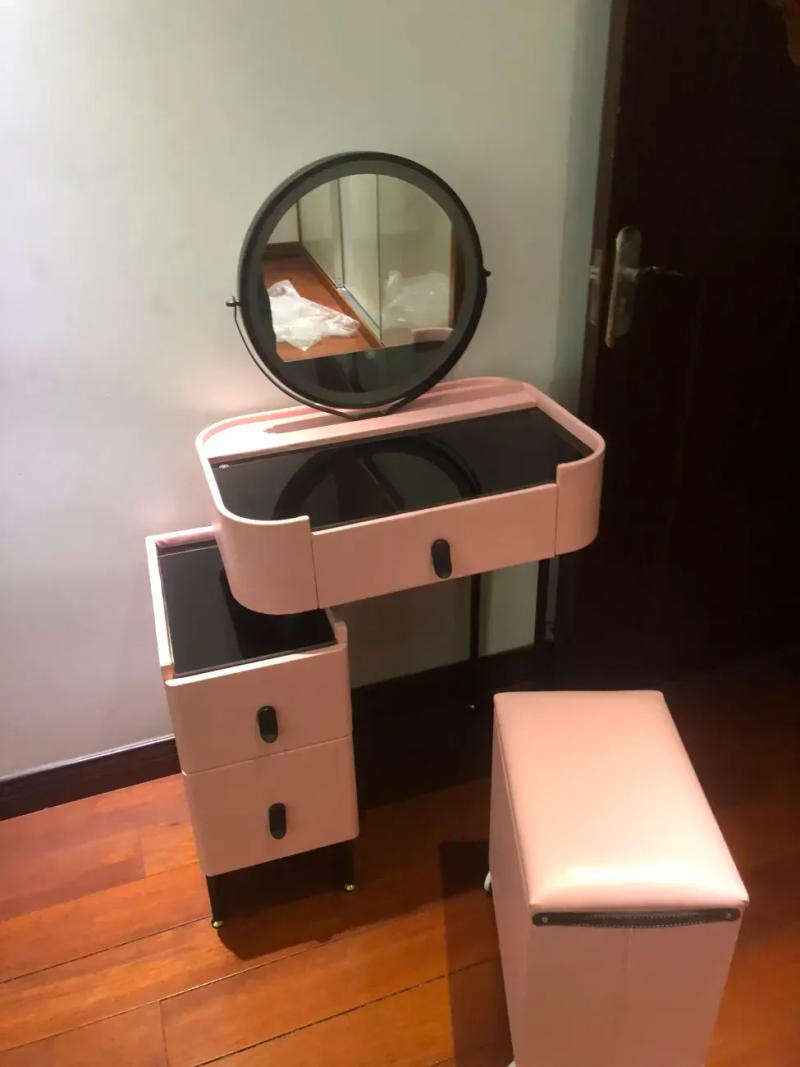 Description Picture 6 of itemStorage Glass Dressing Table Bedroom Organizer Cabinet Nordic Makeup Coffee Bedroom Vanity Dressing Table Mirror Home Furniture