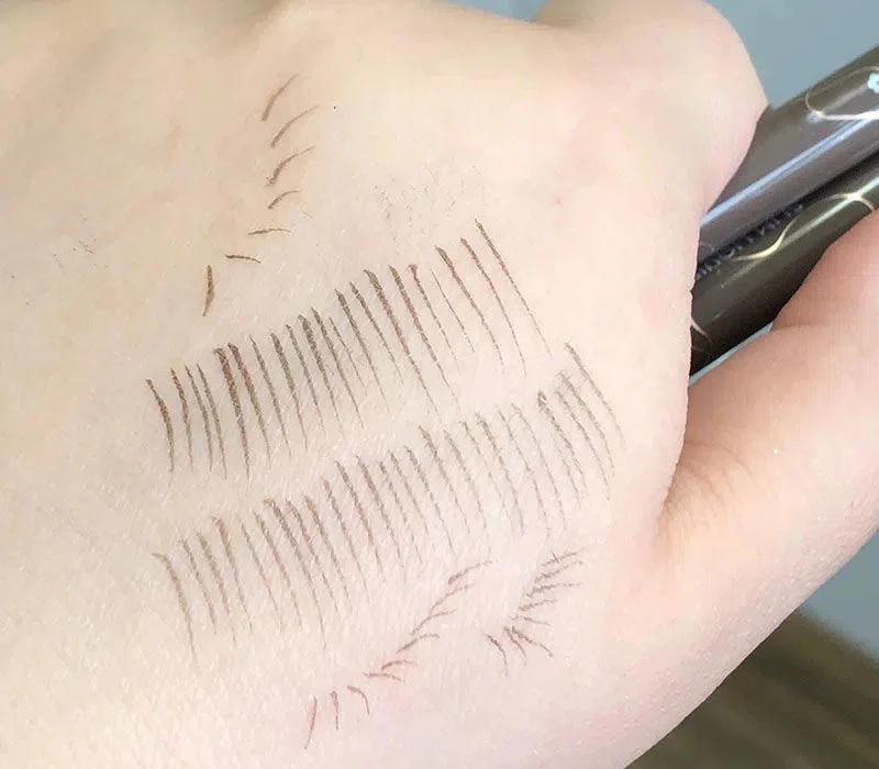Description Picture 5 of itemWaterproof Liquid Eyeliner Eyebrow Easy To Color Sweat-proof Eyebrow Pen 0.05MM Ultra Thin Head Eye Liner Eyelash Eye Makeup